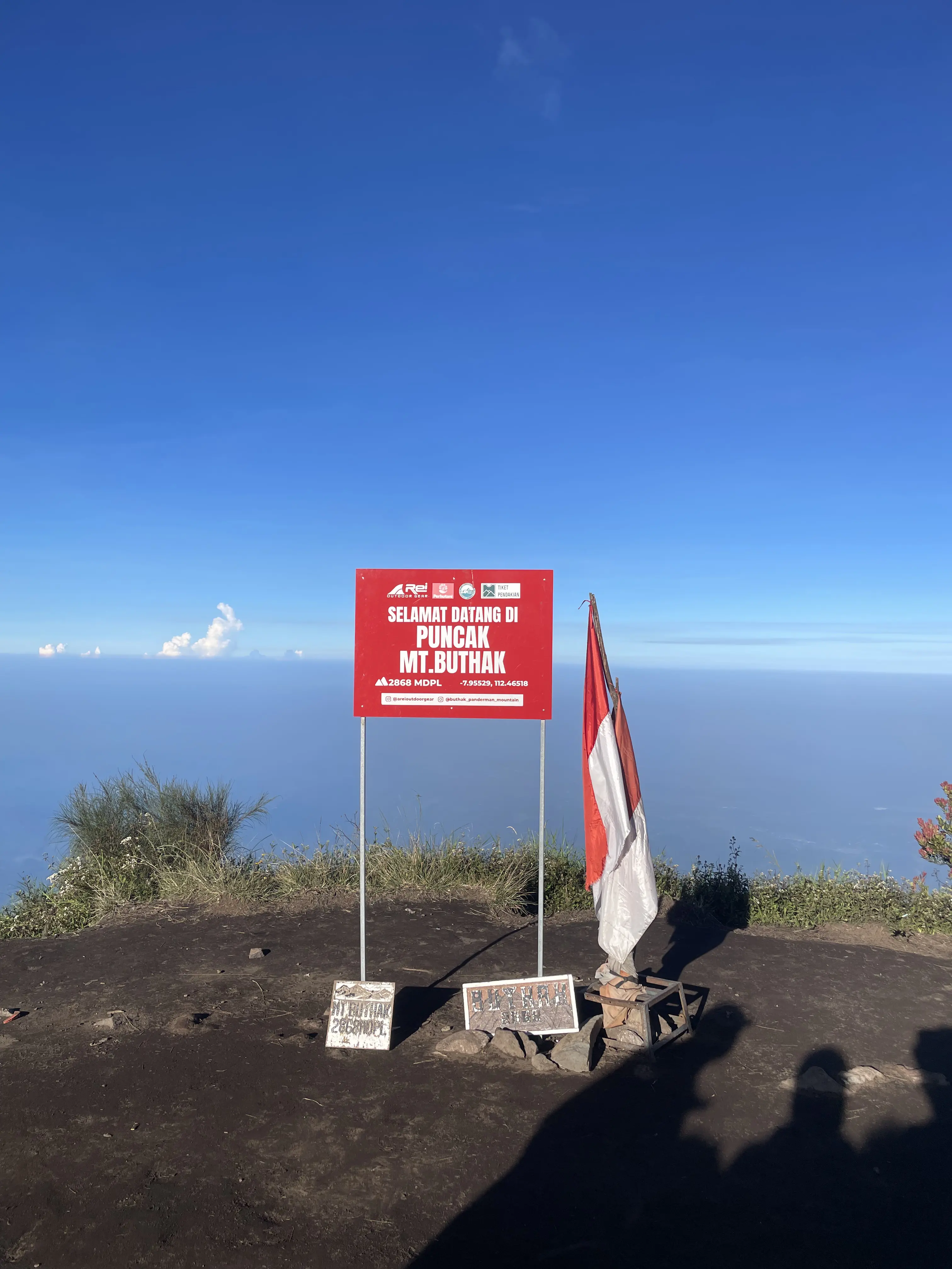 Puncak Gunung Buthak